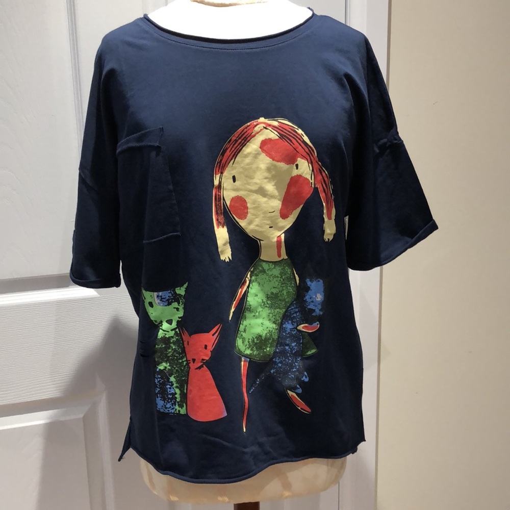 36. YESNO | NWT Navy Short Sleeve Tee with Pocket Square and Girl Graphic - Picture 1 of 8
